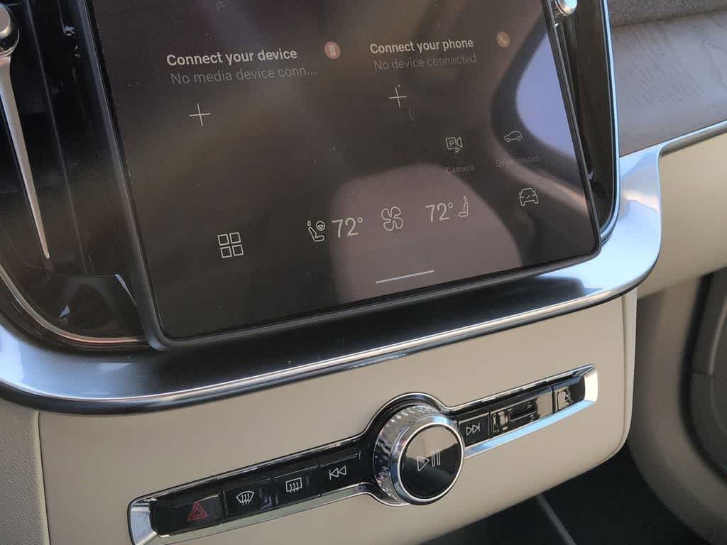 Thumbnail: 2026 Volvo XC90 - 27