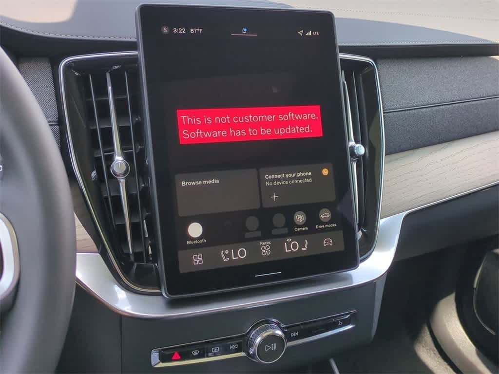 Thumbnail: 2026 Volvo XC90 - 27