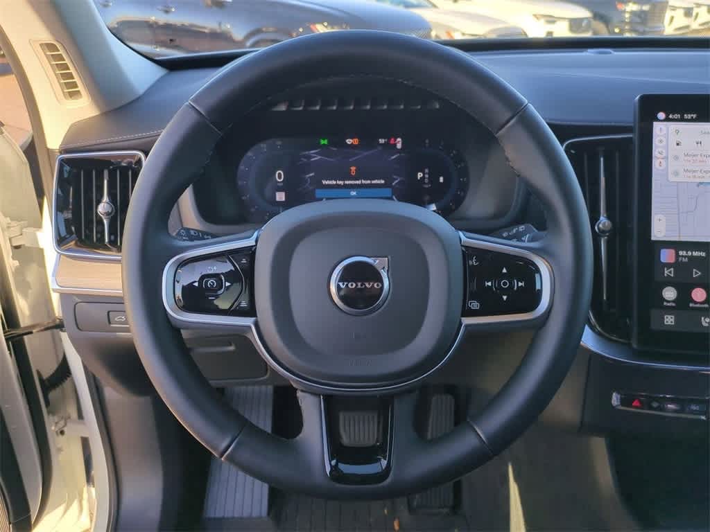 Thumbnail: 2025 Volvo XC90 - 15