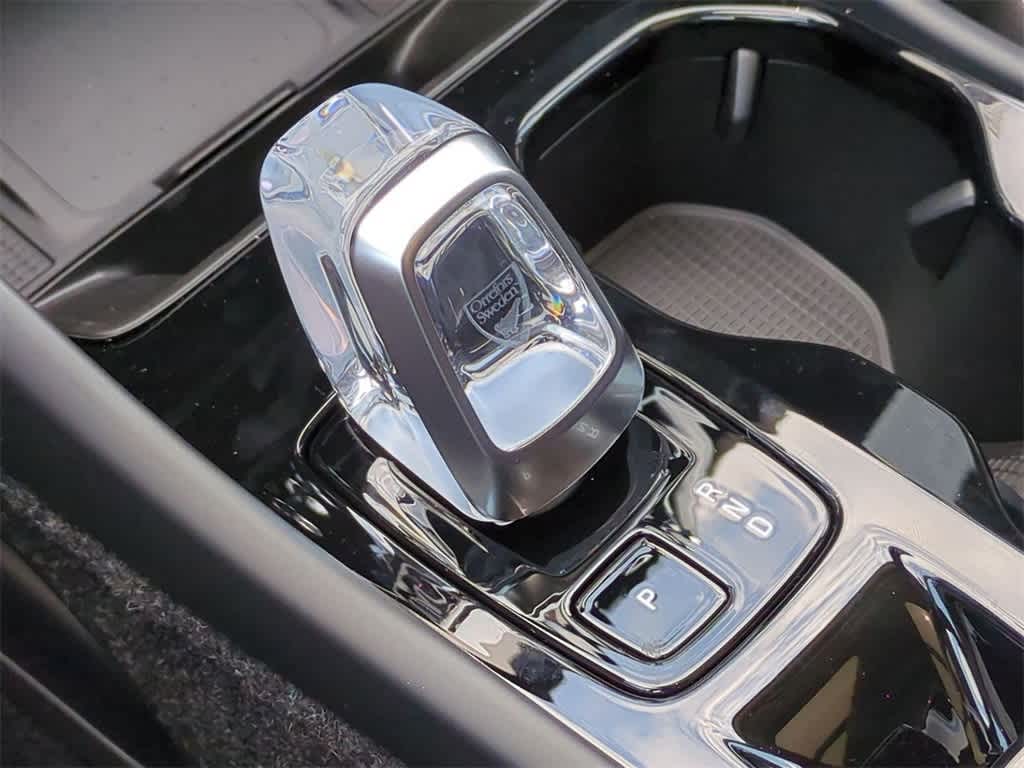 Thumbnail: 2026 Volvo XC40 - 31