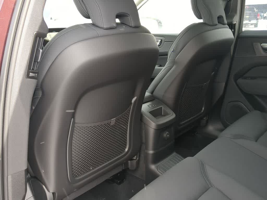 Thumbnail: 2026 Volvo XC60 - 17