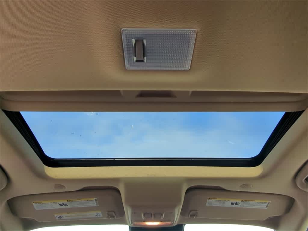 Thumbnail: 2014 Buick Encore - 22