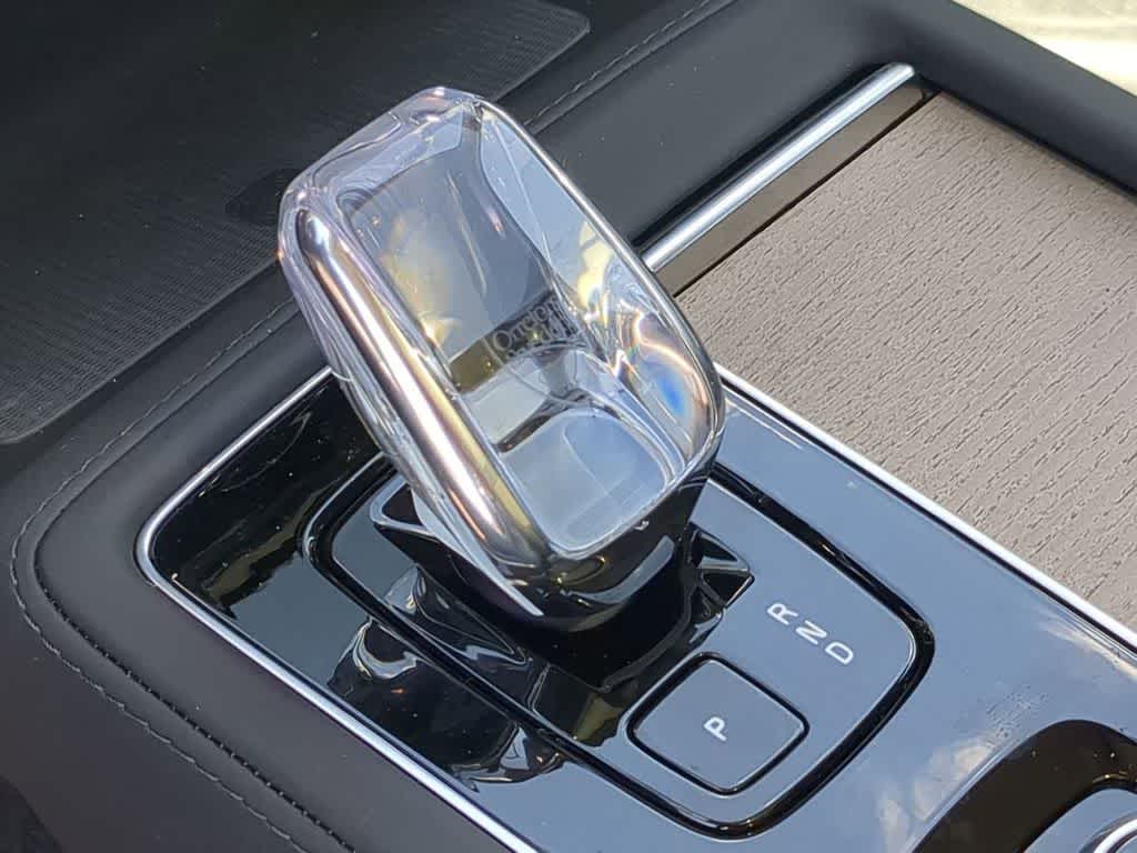 Thumbnail: 2026 Volvo XC90 - 30
