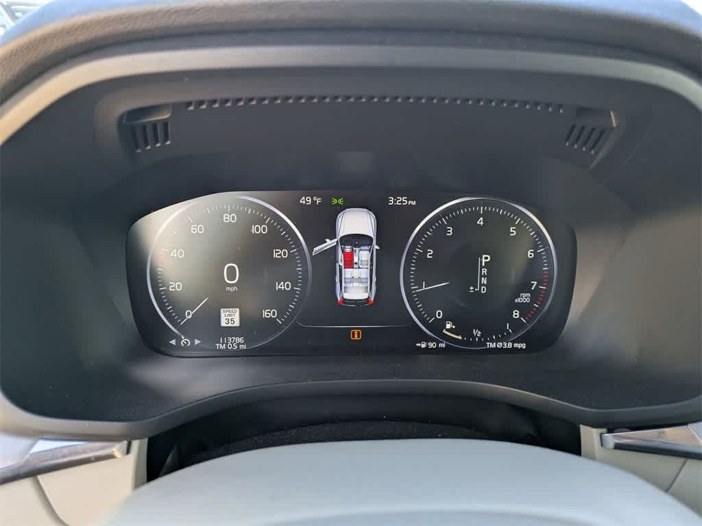 Thumbnail: 2019 Volvo XC60 - 33