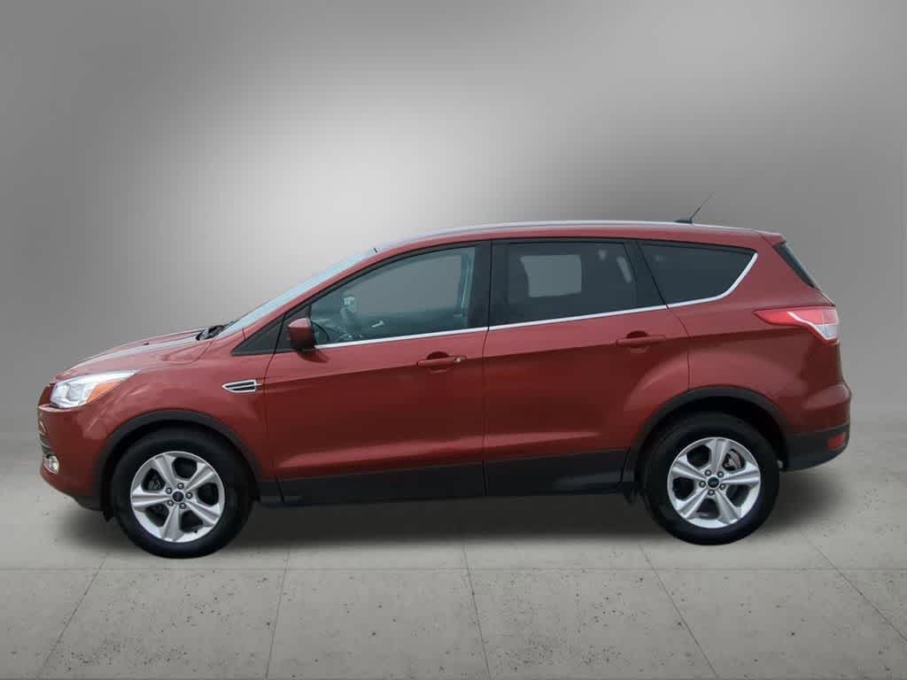 Thumbnail: 2016 Ford Escape - 3