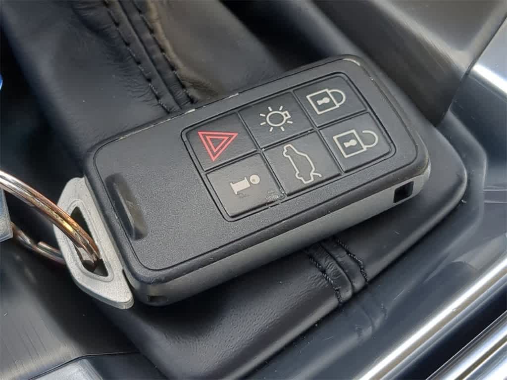 Thumbnail: 2014 Volvo S60 - 30