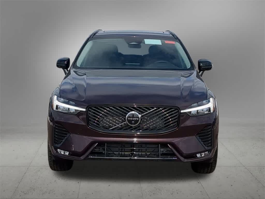 Thumbnail: 2026 Volvo XC60 - 9