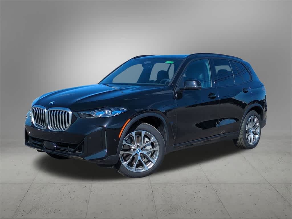 Thumbnail: 2025 BMW X5 - 1