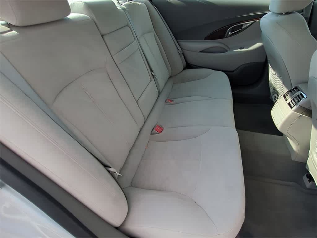 Thumbnail: 2011 Buick LaCrosse - 18