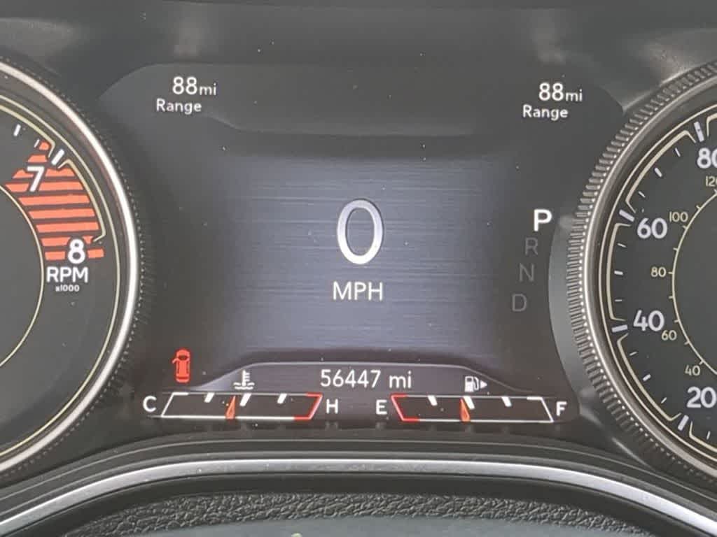 Thumbnail: 2019 Jeep Cherokee - 30