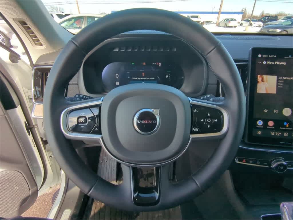 Thumbnail: 2025 Volvo XC90 - 23