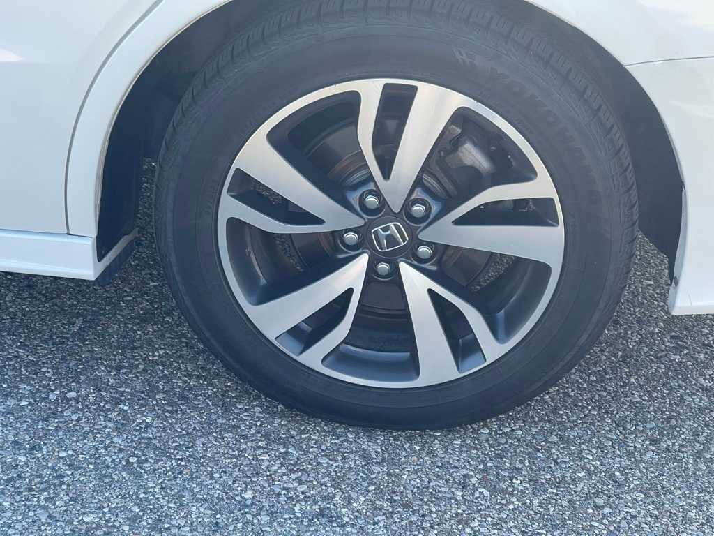 Thumbnail: 2021 Honda Odyssey - 16