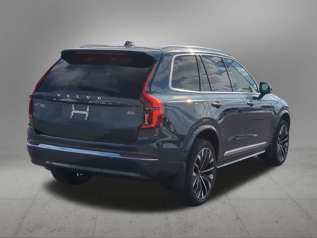 Thumbnail: 2026 Volvo XC90 - 6