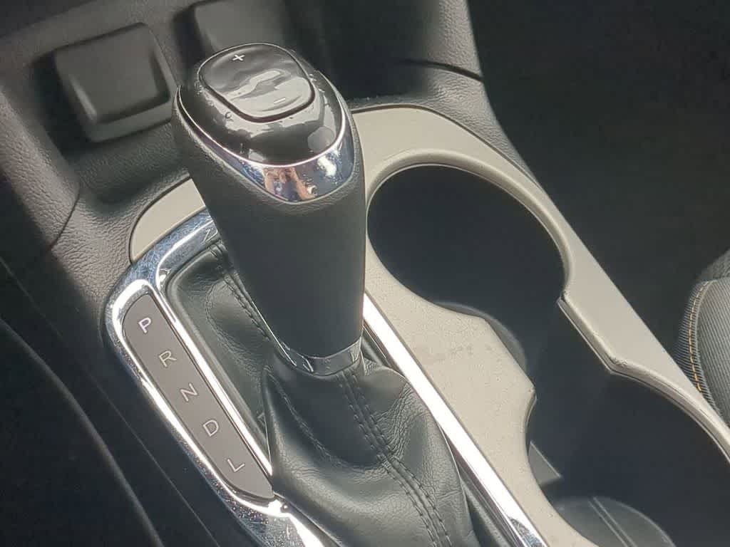 Thumbnail: 2016 Chevrolet Cruze - 25