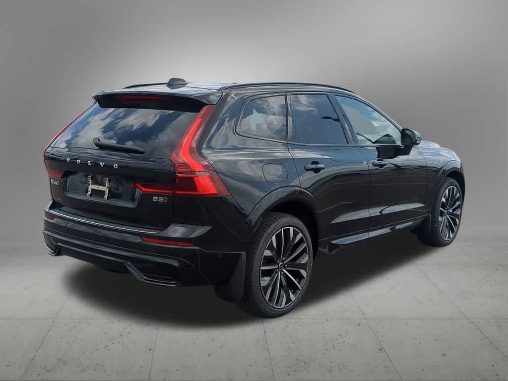 Thumbnail: 2026 Volvo XC60 - 6