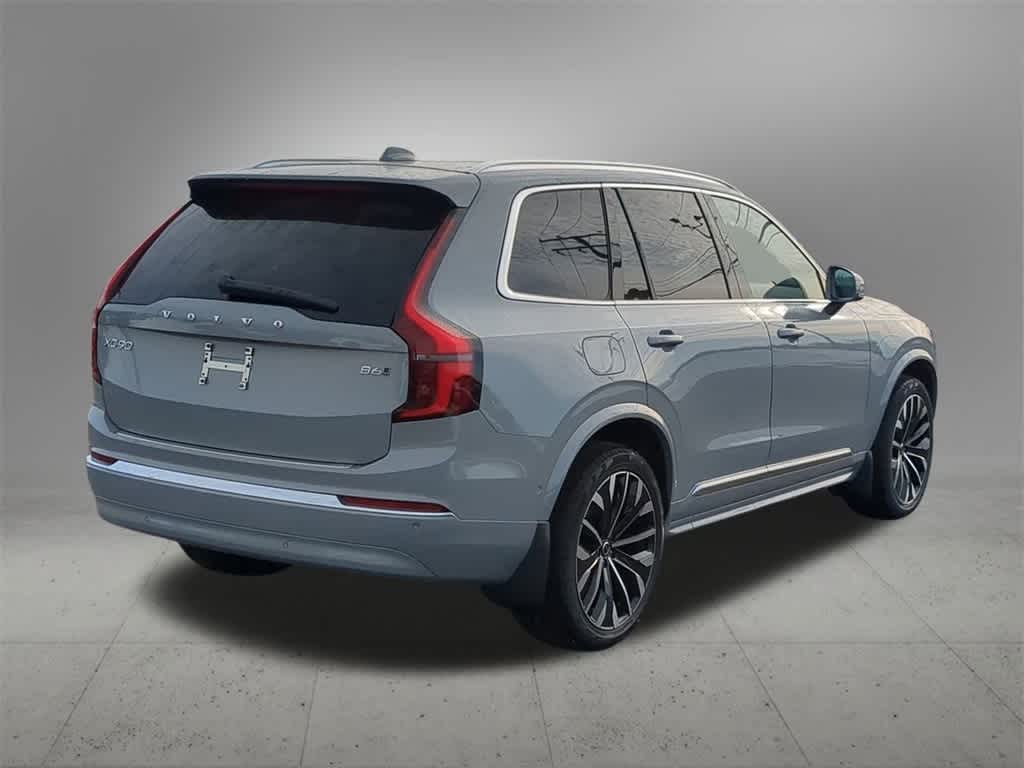 Thumbnail: 2026 Volvo XC90 - 6
