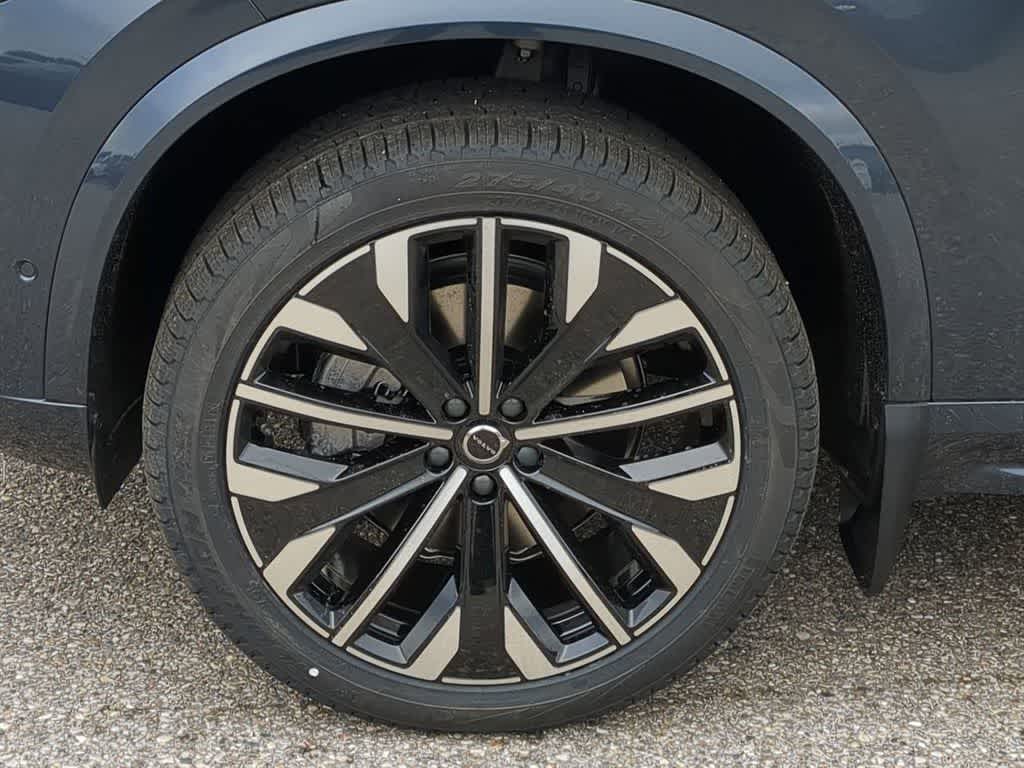 Thumbnail: 2026 Volvo XC90 - 13