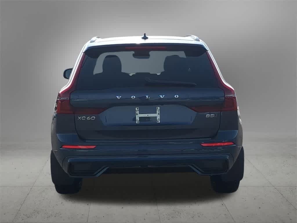 Thumbnail: 2026 Volvo XC60 - 5
