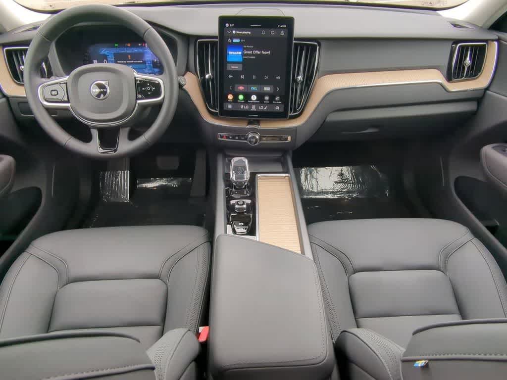 Thumbnail: 2026 Volvo XC60 - 14