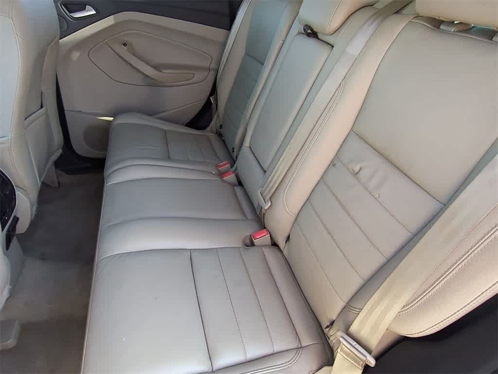 Thumbnail: 2016 Ford Escape - 19
