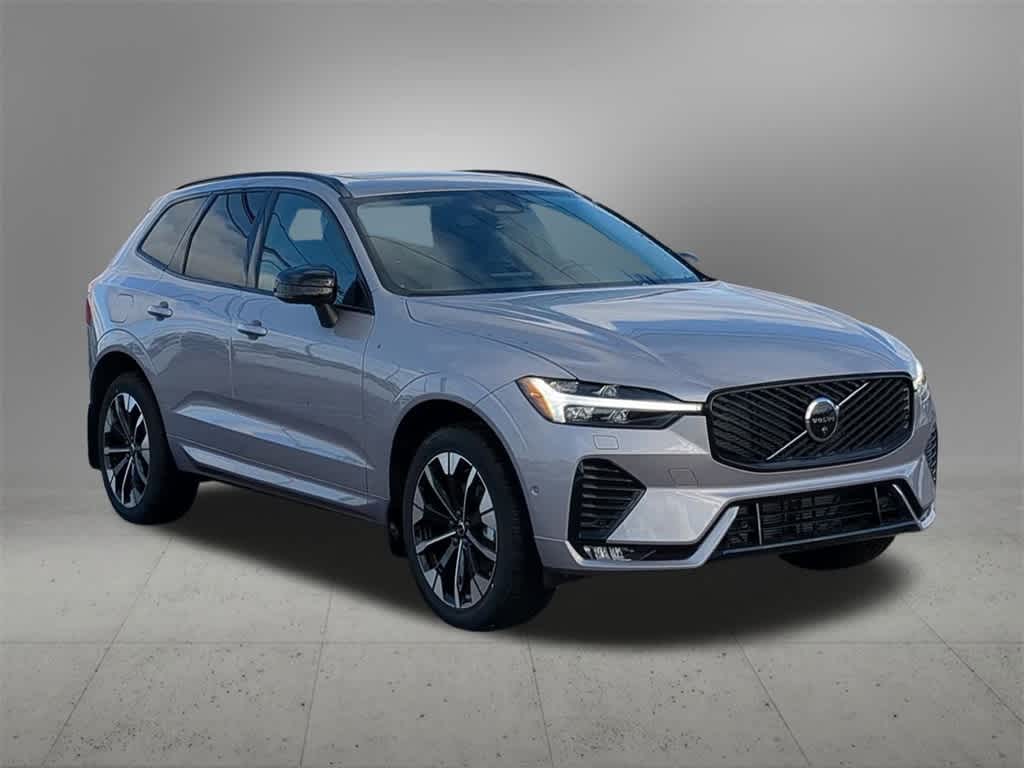 Thumbnail: 2026 Volvo XC60 - 8