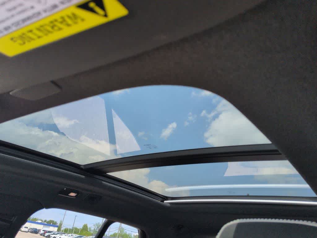 Thumbnail: 2026 Volvo XC40 - 19