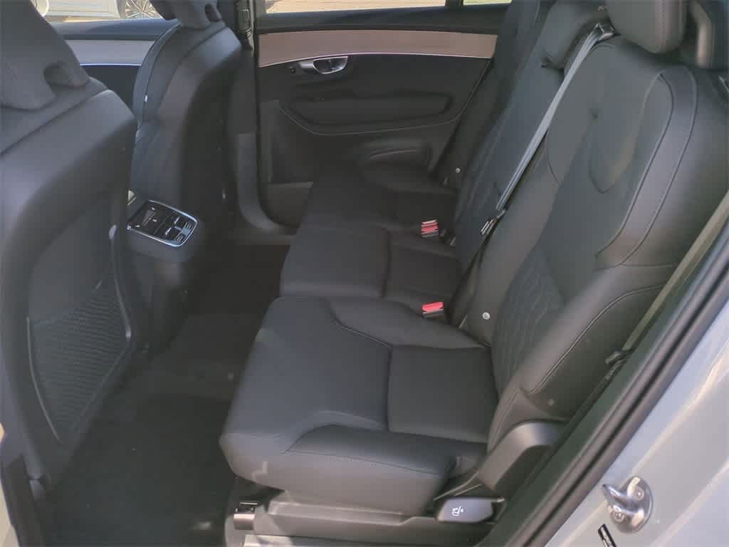 Thumbnail: 2026 Volvo XC90 - 12