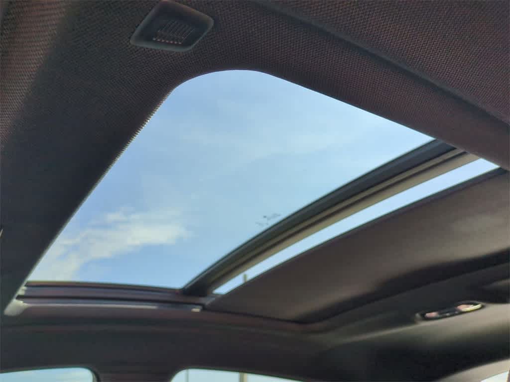 Thumbnail: 2021 BMW X6 - 19