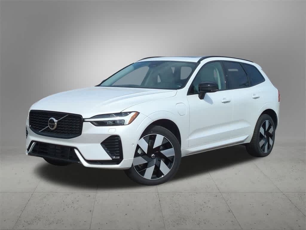 2025 Volvo XC60 Recharge Core -
                  Troy, MI