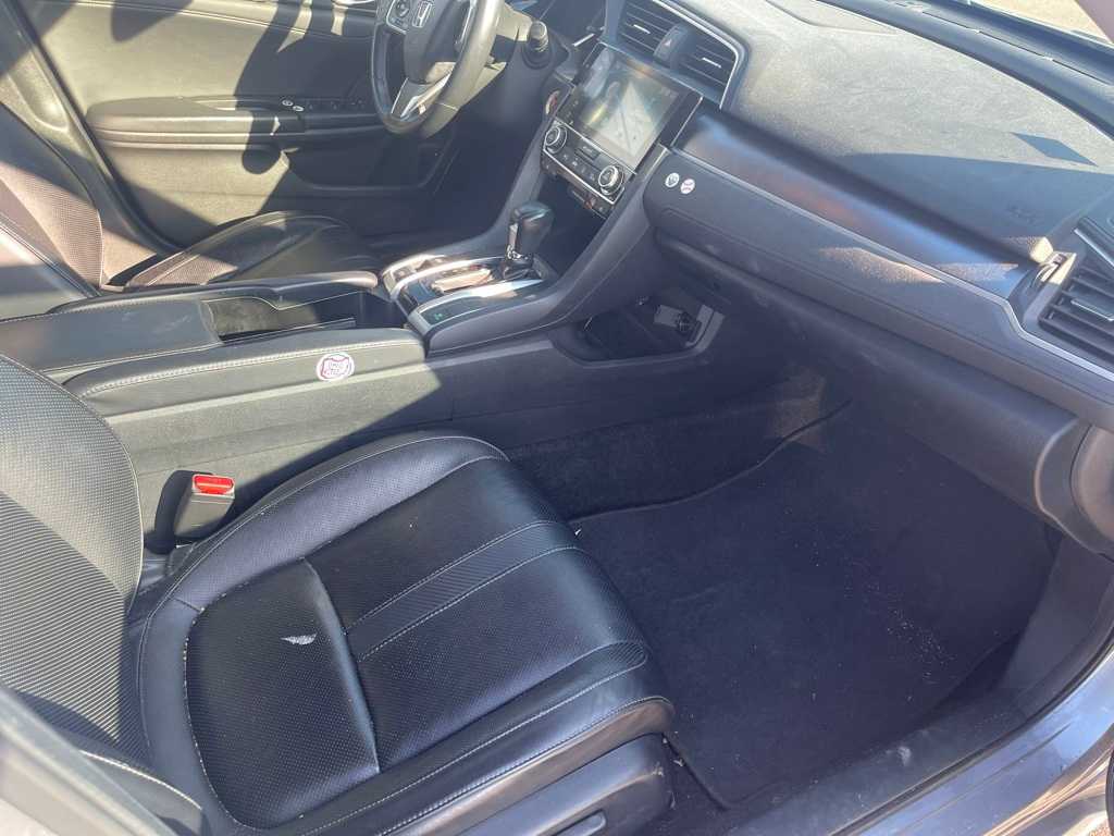 Thumbnail: 2016 Honda Civic - 16
