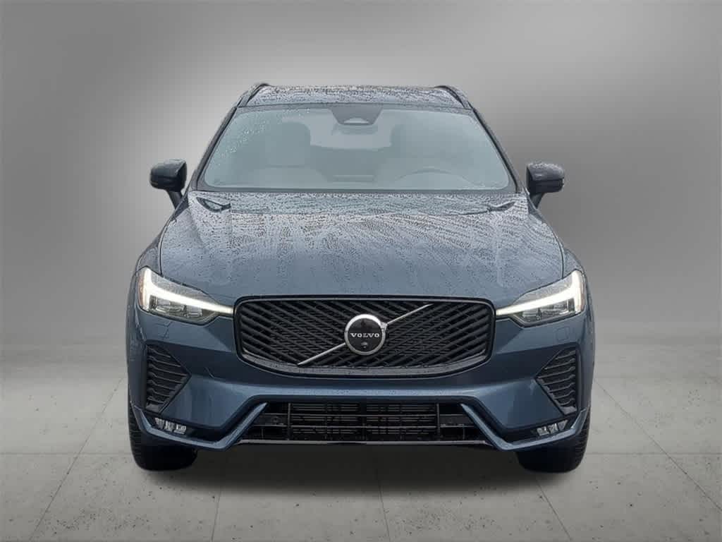 Thumbnail: 2026 Volvo XC60 - 9