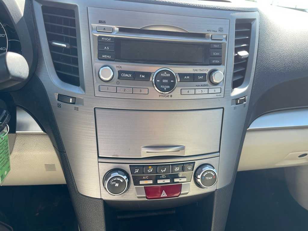 Thumbnail: 2010 Subaru Outback - 25