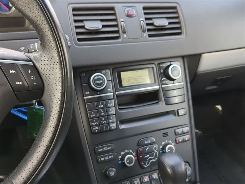 Thumbnail: 2014 Volvo XC90 - 29