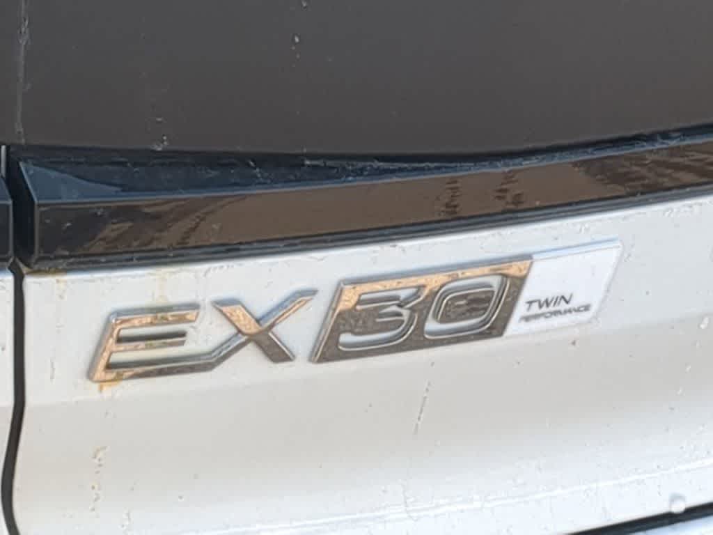 Thumbnail: 2026 Volvo EX30 - 12