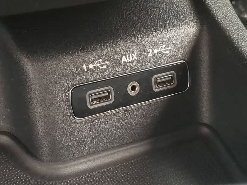 Thumbnail: 2019 Dodge Durango - 29