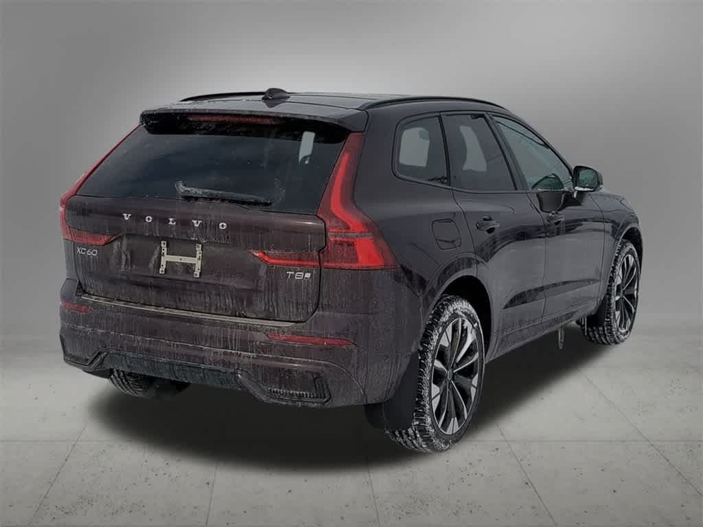 Thumbnail: 2026 Volvo XC60 - 6