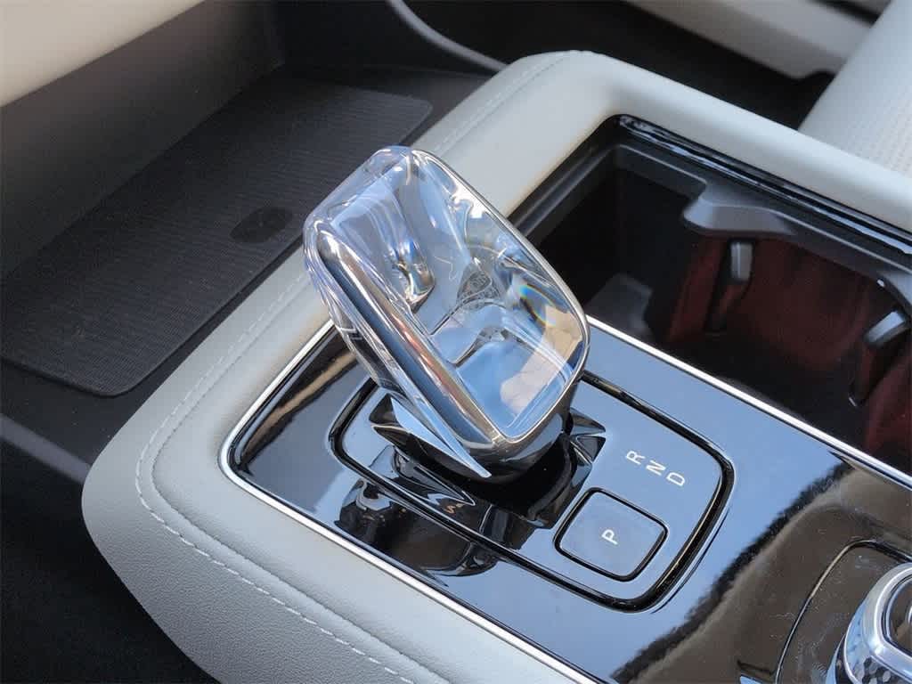 Thumbnail: 2026 Volvo XC90 - 31