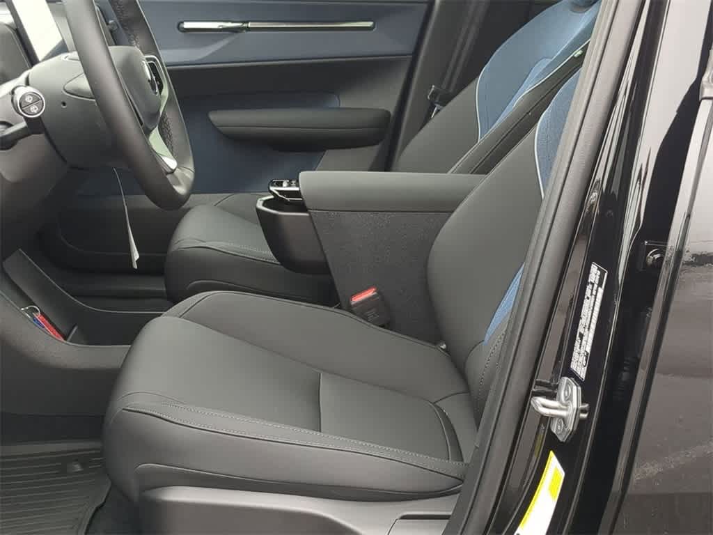 Thumbnail: 2025 Volvo EX30 - 15