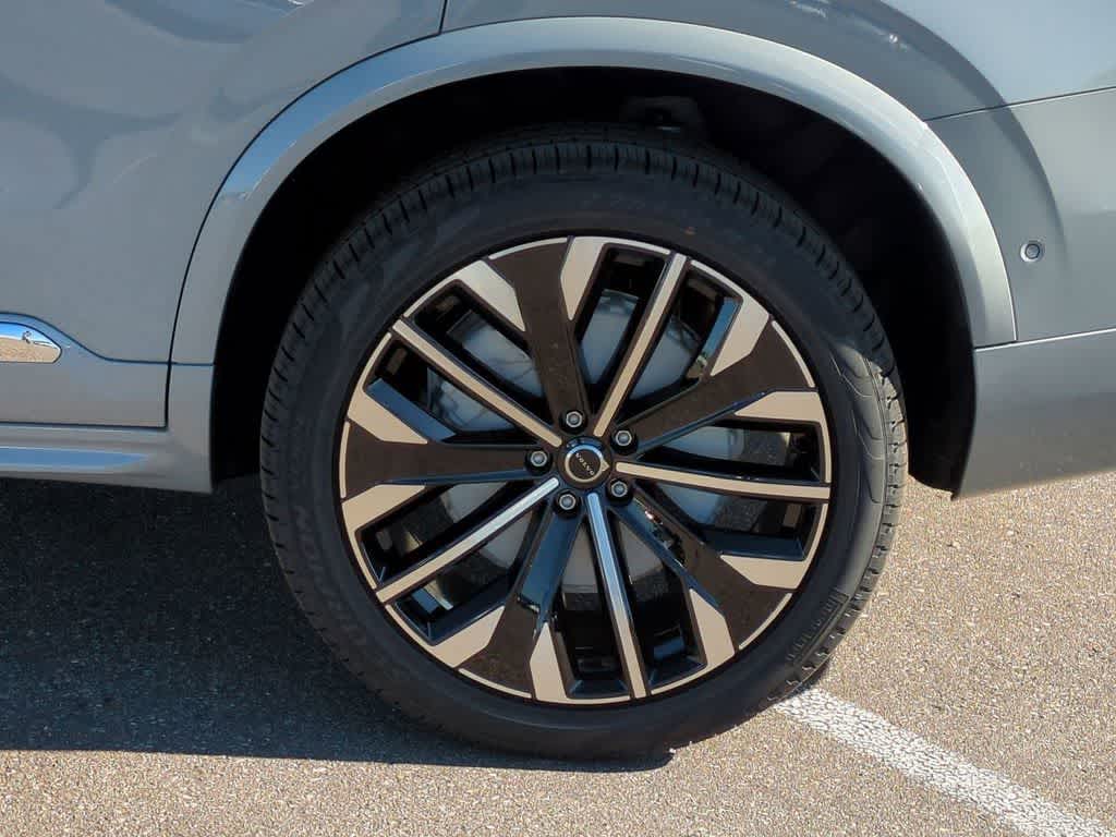 Thumbnail: 2026 Volvo XC90 - 12