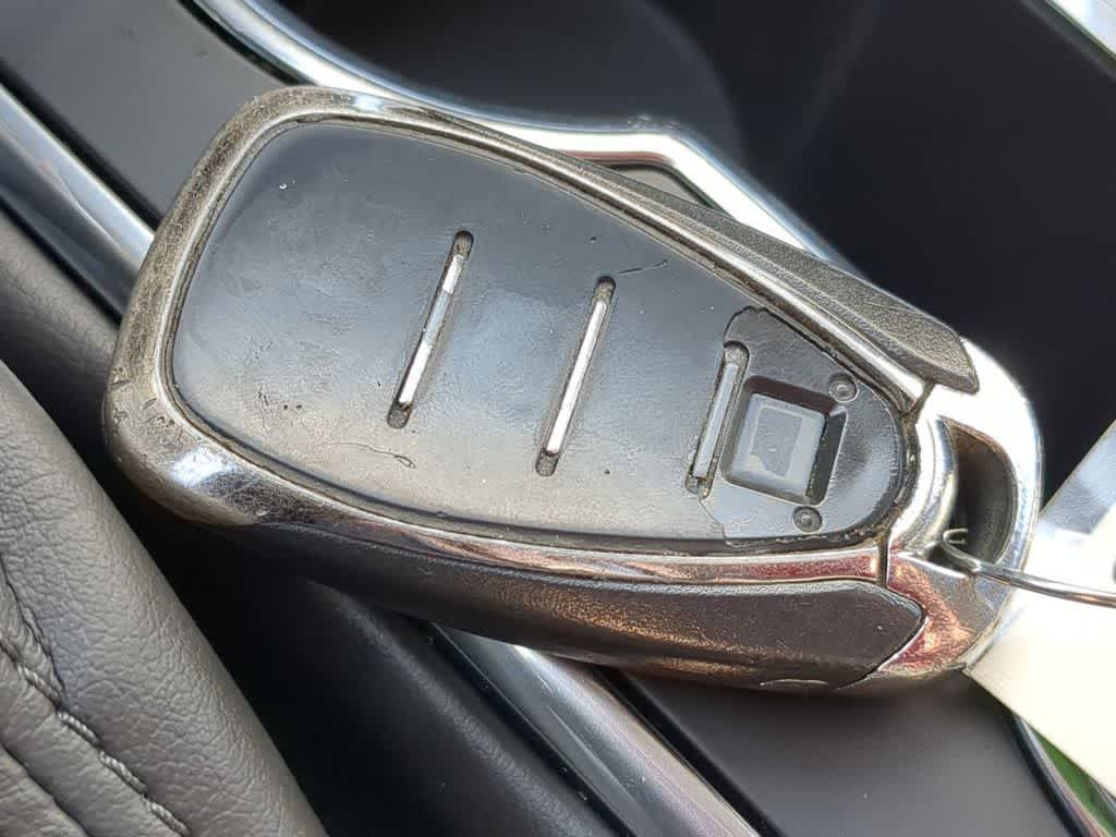 Thumbnail: 2020 Chevrolet Traverse - 34