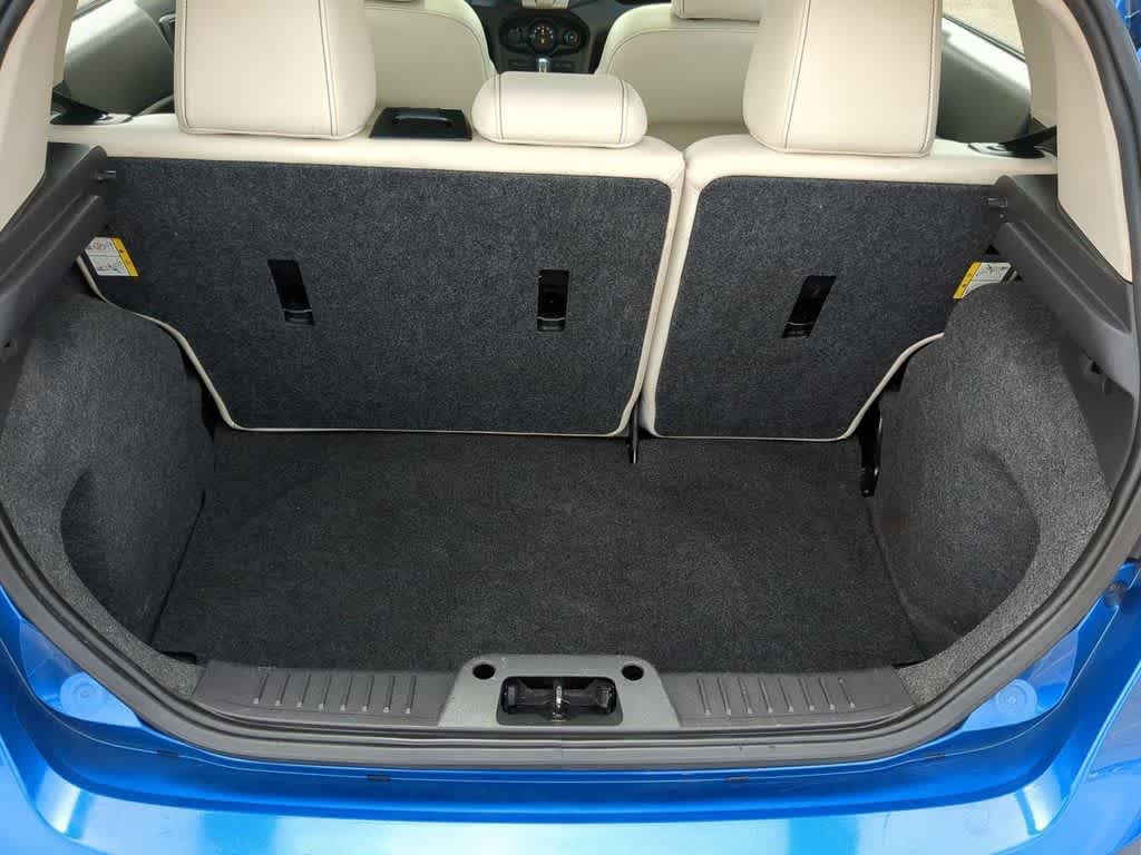 Thumbnail: 2011 Ford Fiesta - 29