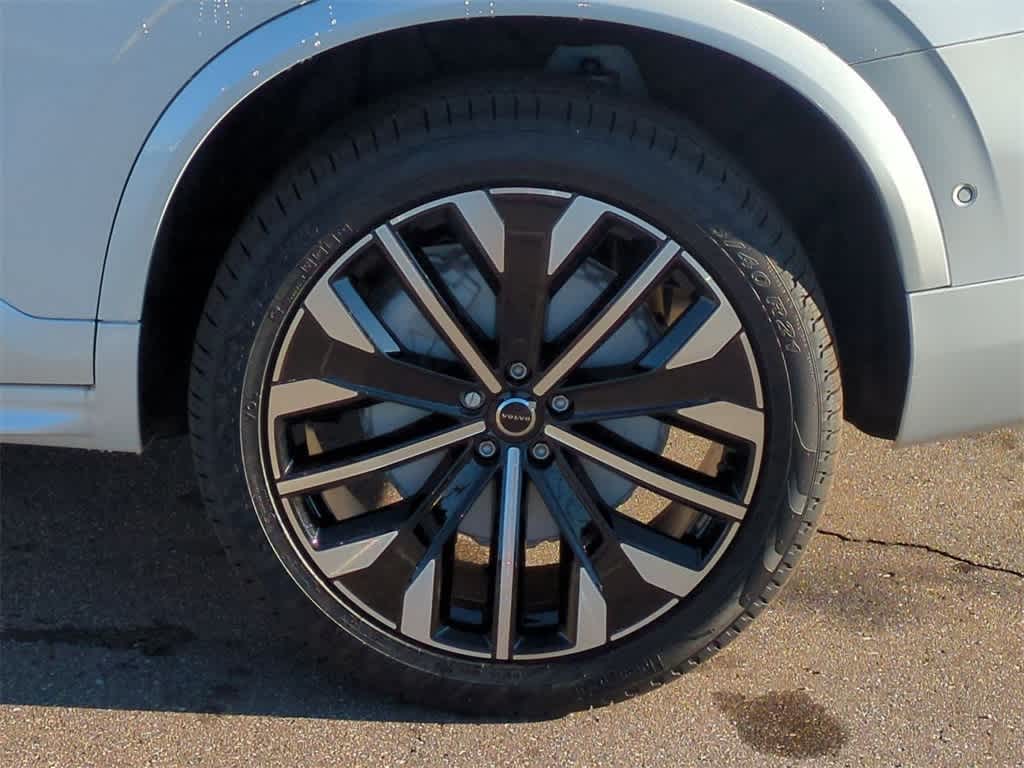 Thumbnail: 2026 Volvo XC90 - 12