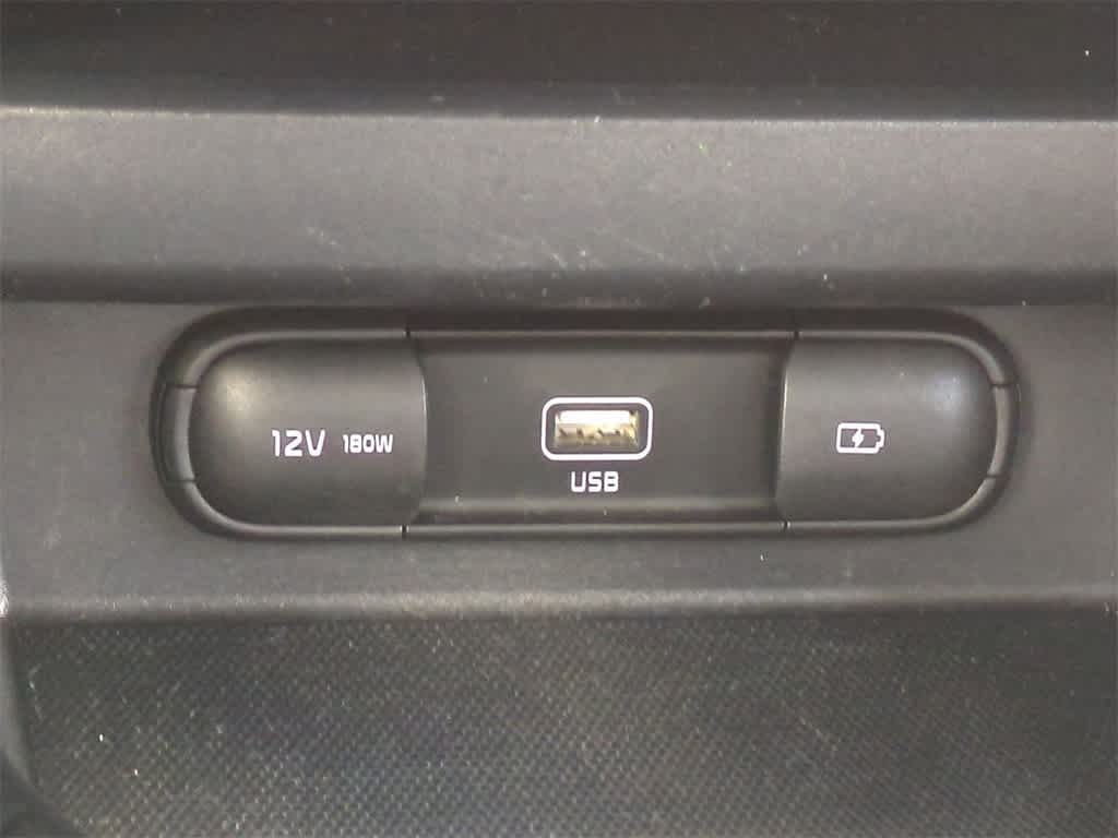 Thumbnail: 2022 Kia Seltos - 29