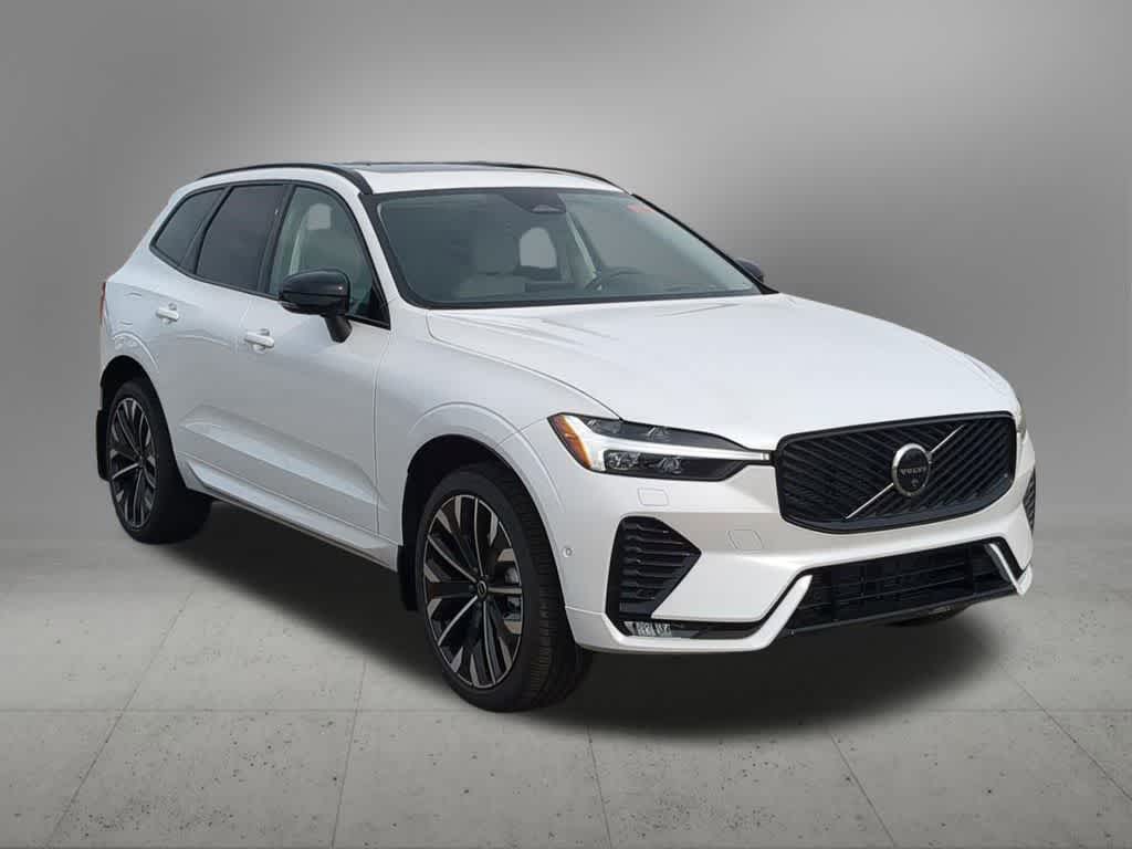Thumbnail: 2026 Volvo XC60 - 8
