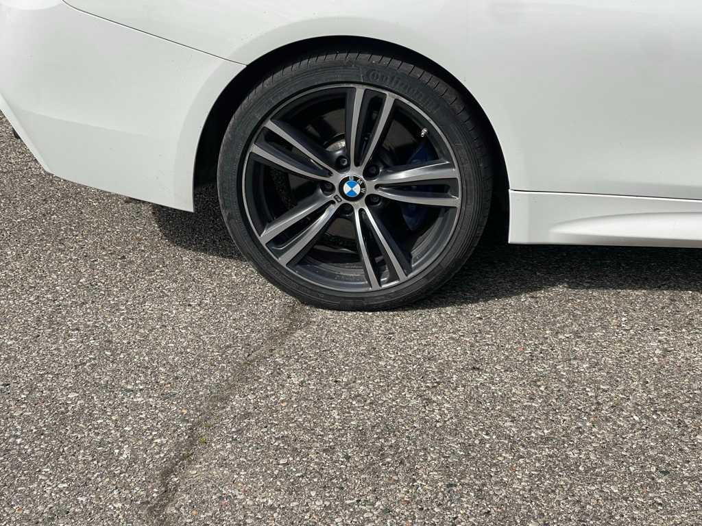 Thumbnail: 2015 BMW 4 Series - 15