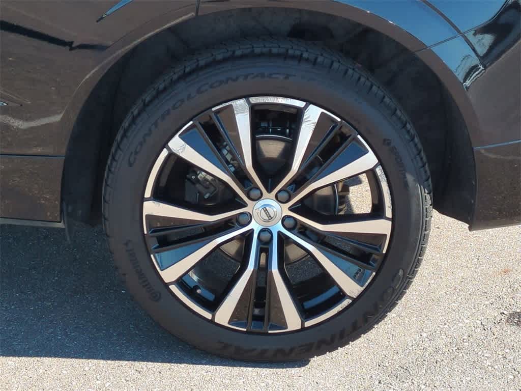 Thumbnail: 2024 Volvo XC60 - 13