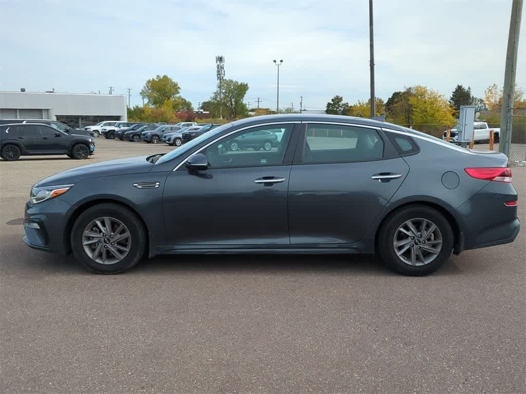 Thumbnail: 2020 Kia Optima - 3