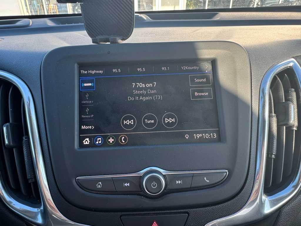 Thumbnail: 2020 Chevrolet Equinox - 20