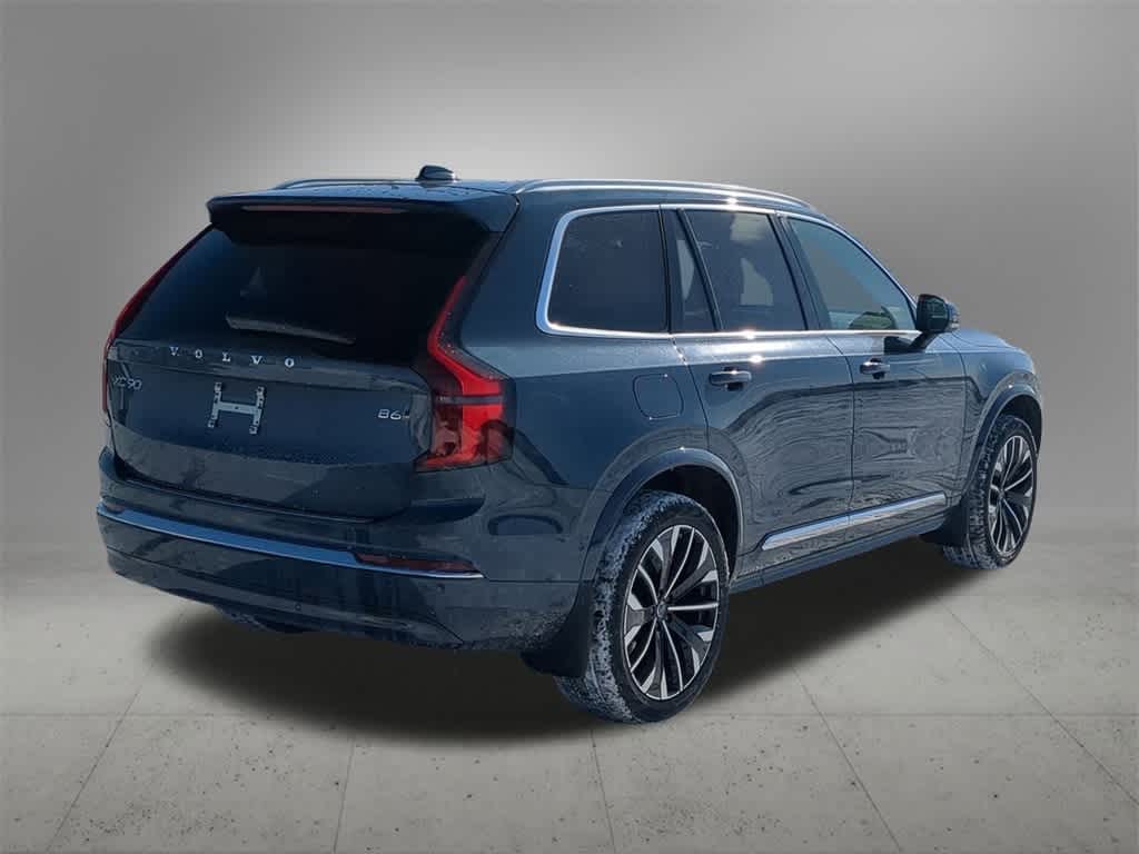 Thumbnail: 2026 Volvo XC90 - 6