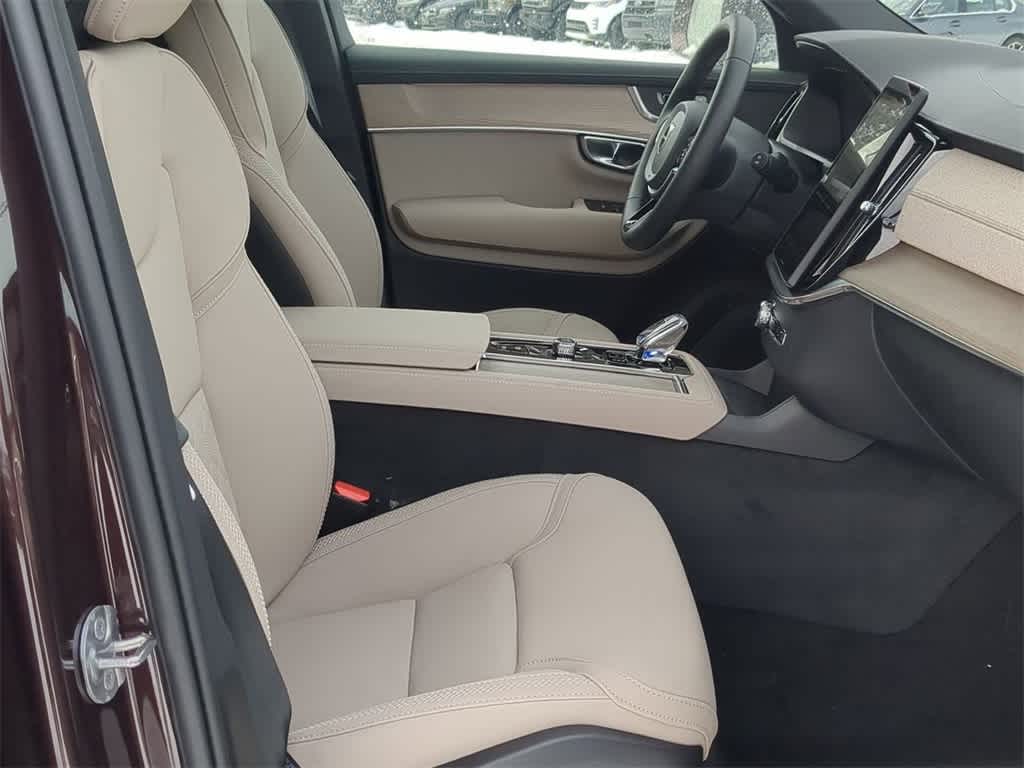 Thumbnail: 2026 Volvo XC90 - 20